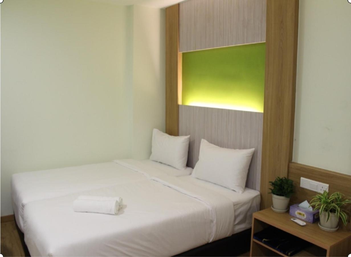 Eco Hotel At Bb Куала-Лумпур Экстерьер фото