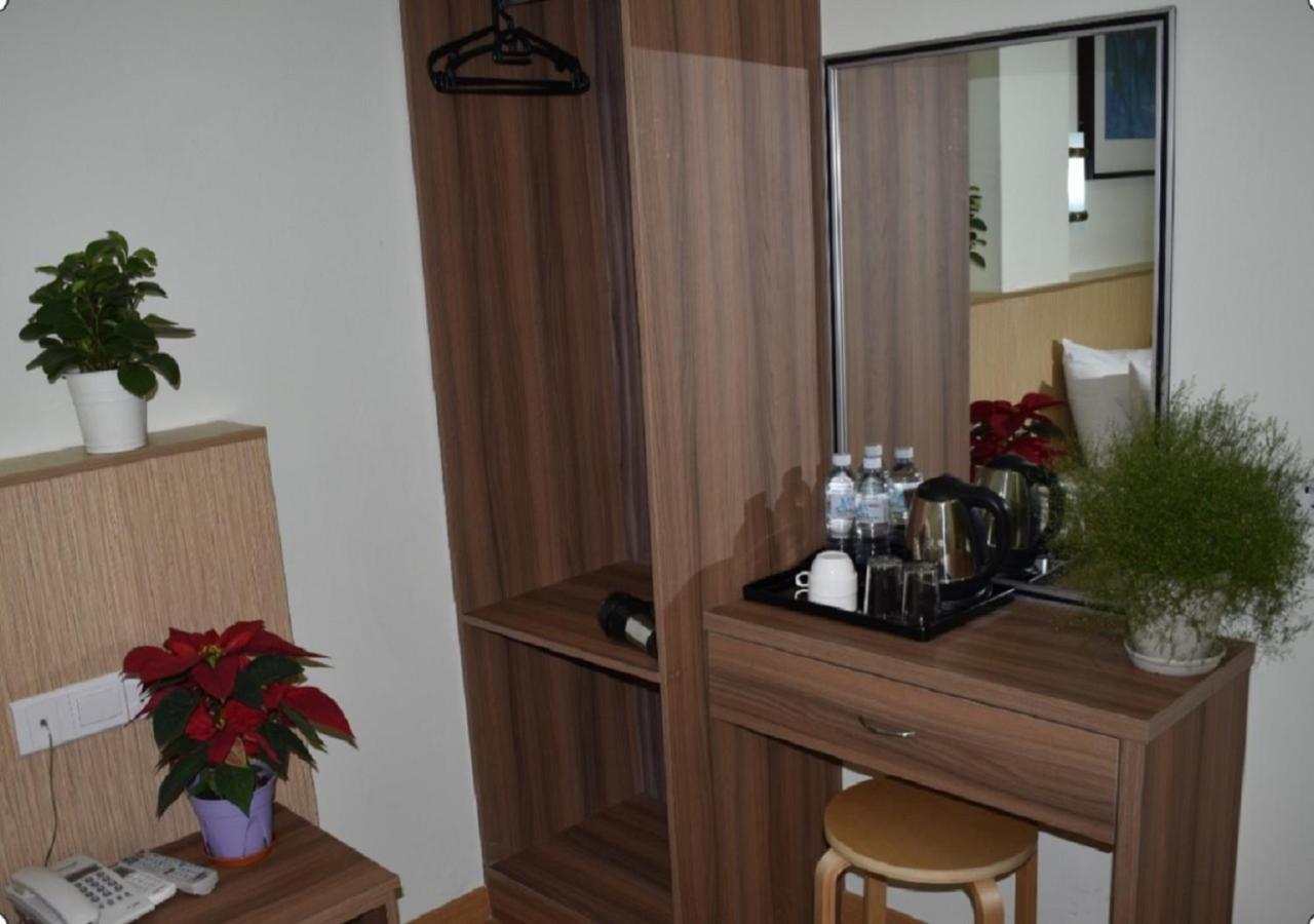 Eco Hotel At Bb Куала-Лумпур Экстерьер фото